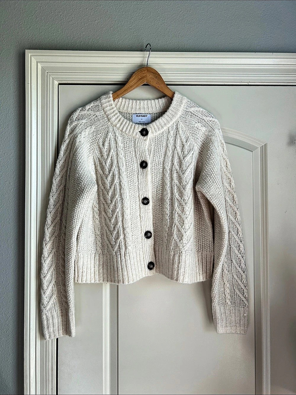 Old Navy and Gap 3 sweater bundle